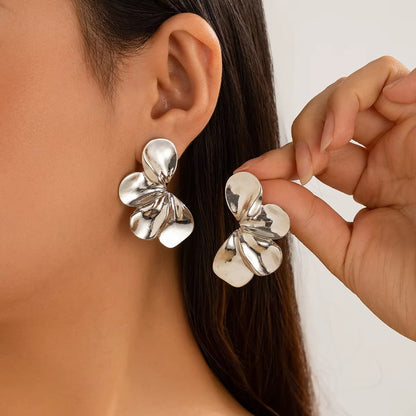 Eira Earrings - Silver