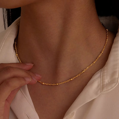 Nomi Necklace - Gold