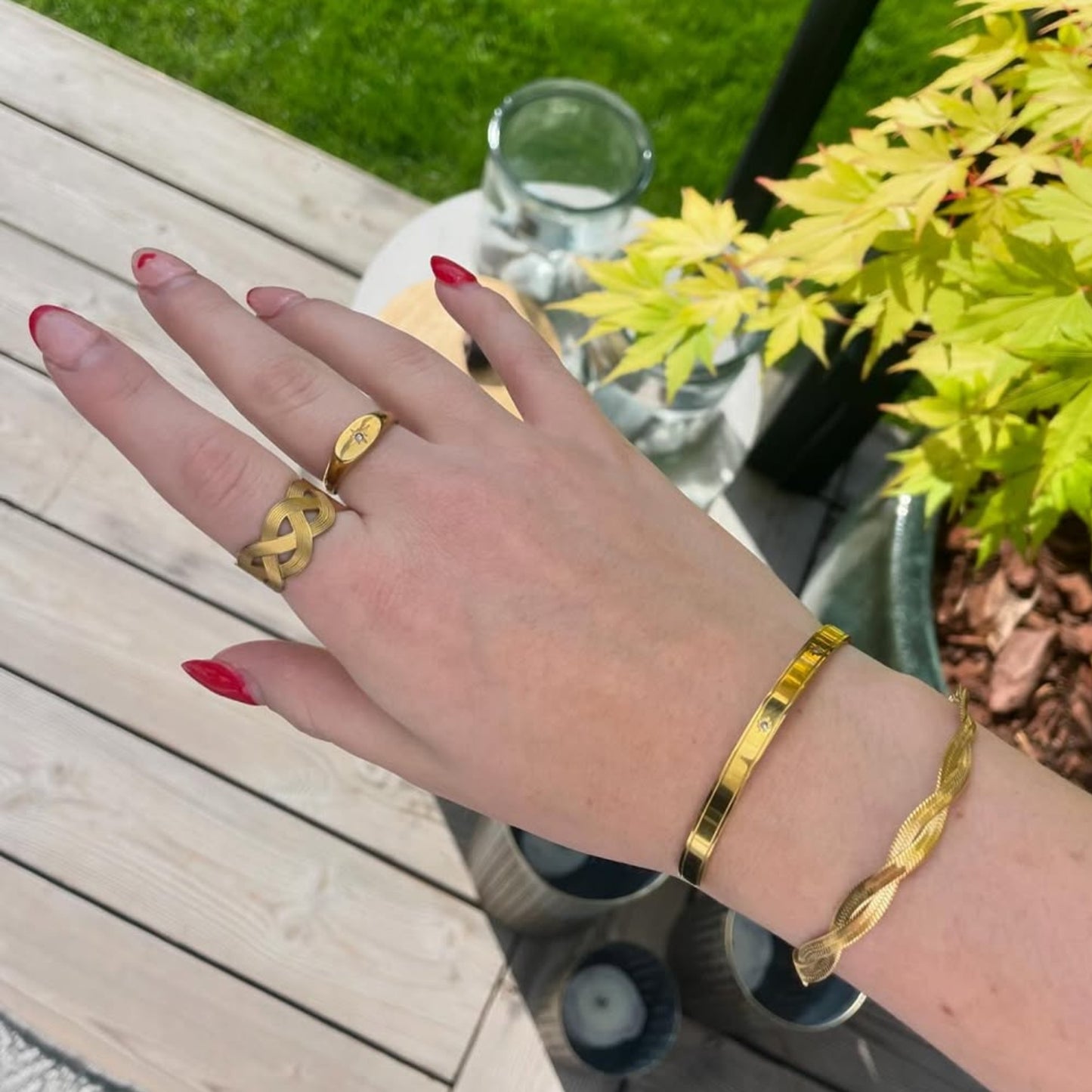 Dora Bracelet - Gold